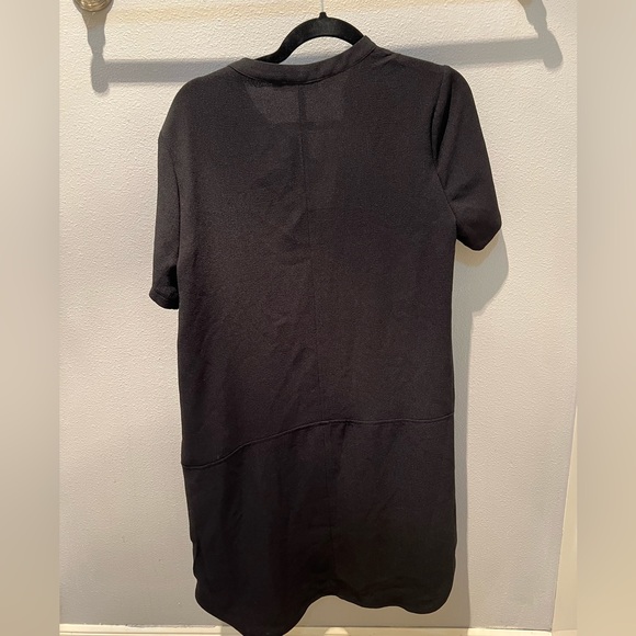 Lush Crepe Shift Dress in Black - Picture 3 of 3